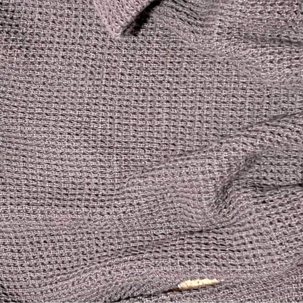 Short Sweater - Picture 3 of 3